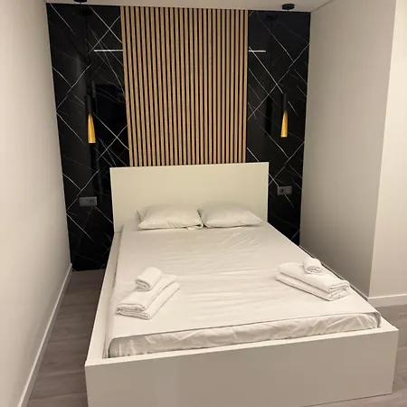 Casa Noir Luxury 3br 2 Baths Near Lisbon & Sintra شقة