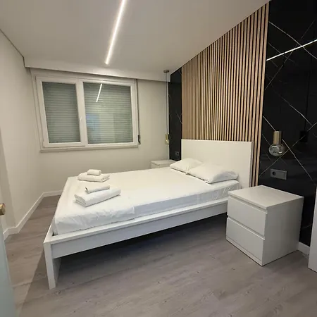 Casa Noir Luxury 3br 2 Baths Near Lisbon & Sintra شقة *