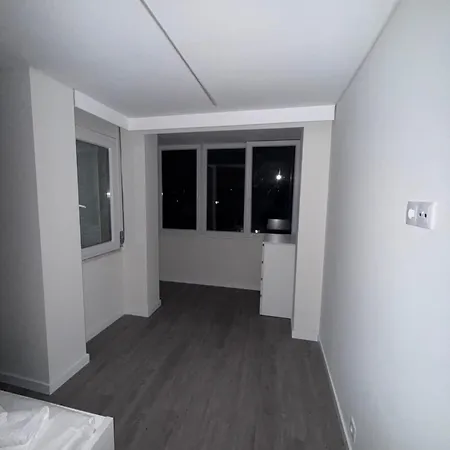 شقة Casa Noir Luxury 3br 2 Baths Near Lisbon & Sintra *