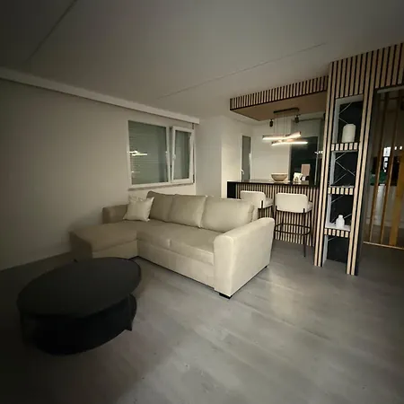 Casa Noir Luxury 3br 2 Baths Near Lisbon & Sintra شقة كويلوز