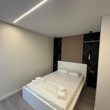Casa Noir Luxury 3br 2 Baths Near Lisbon & Sintra * كويلوز
